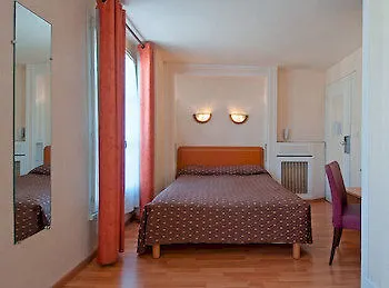 Hotel Saint Quentin Parijs